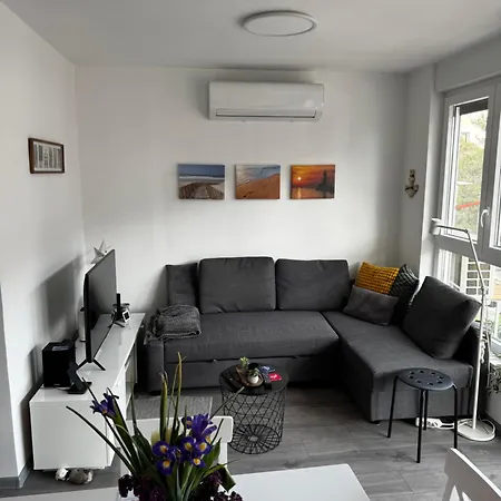 Apartment Rea *